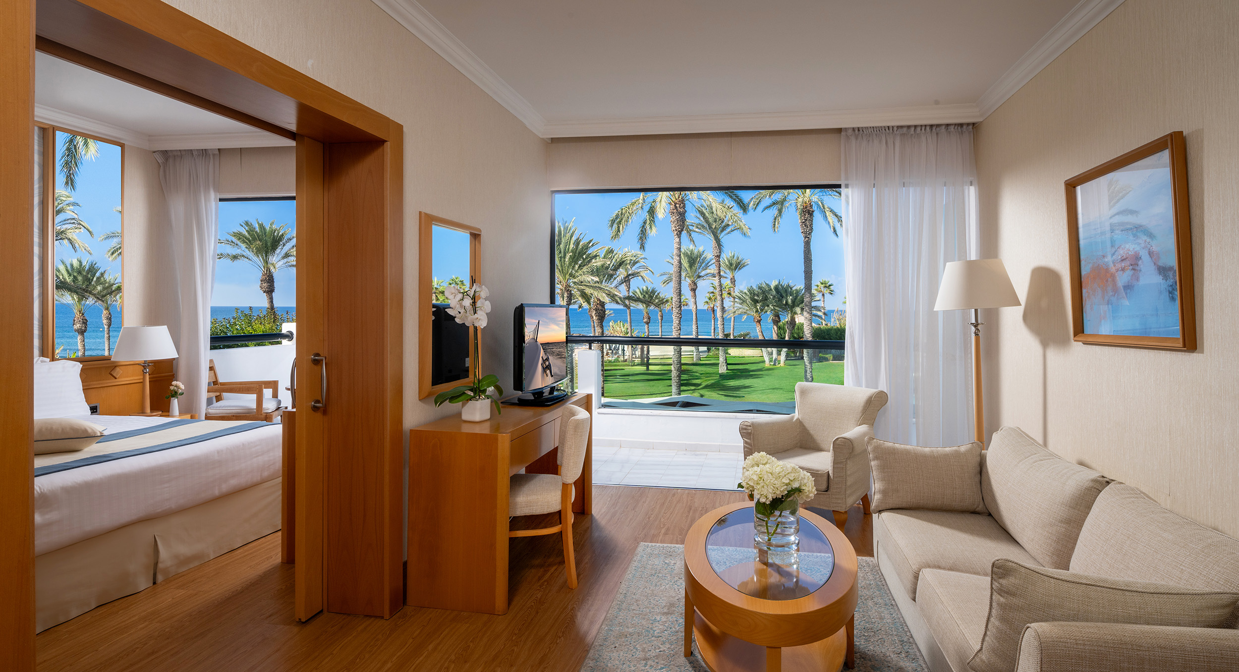 Asimina Hotel One Bedroom Suite