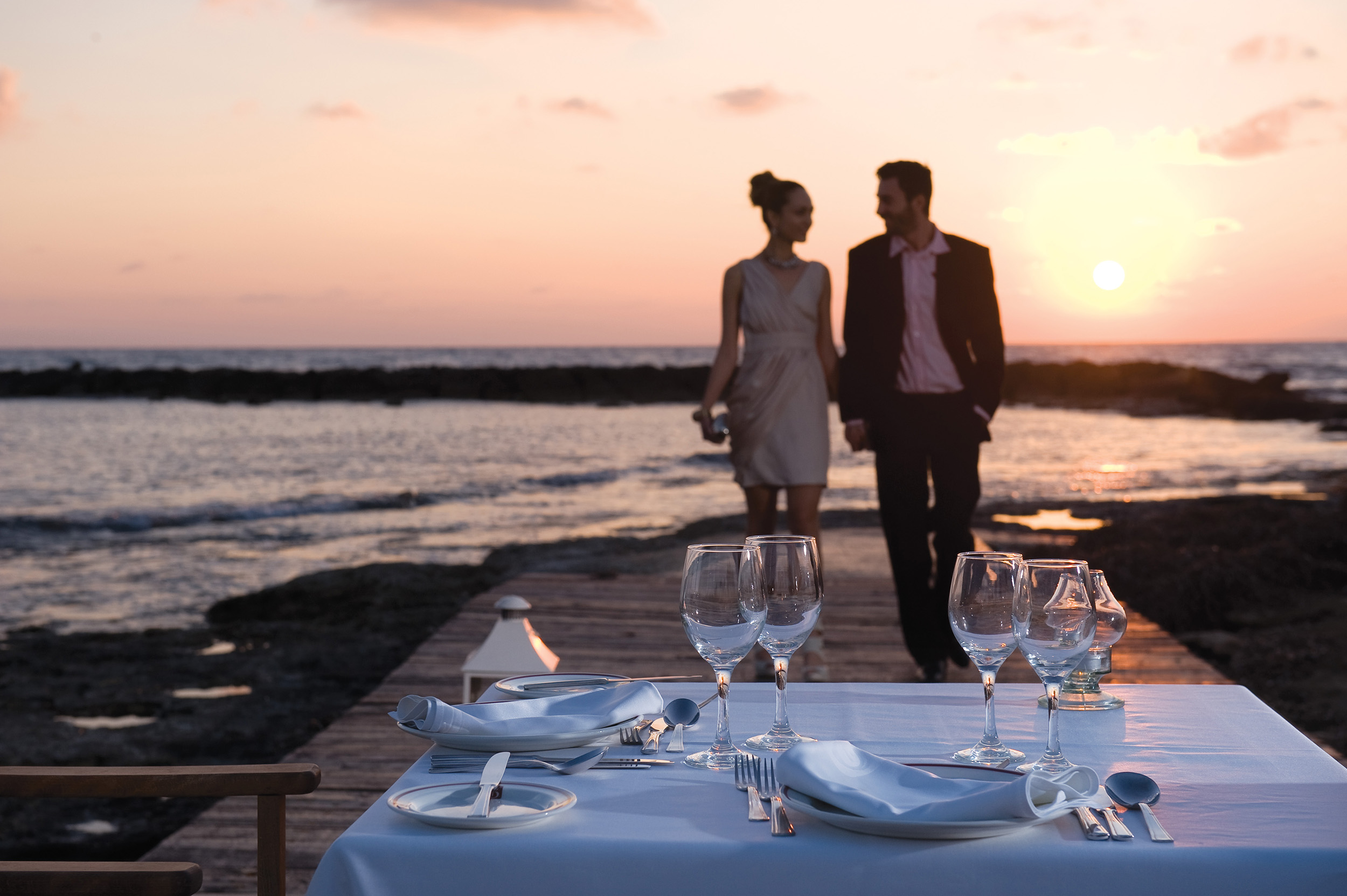 ASIMINA-SUITES-HOTEL-PRIVATE-DINNER-BY-THE-BEACH