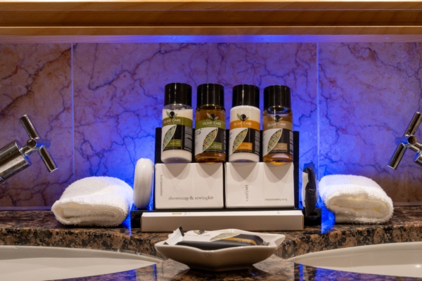 49 ASIMINA SUITES HOTEL DELUXE BATHROOM TOILETRIES