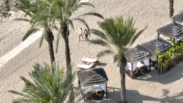 5.1 ASIMINA SUITES HOTEL BEACH CABANAS
