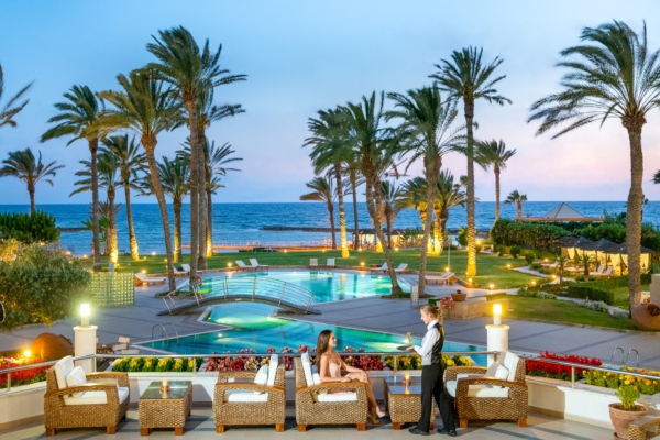 75 ASIMINA SUITES HOTEL VERANDAH BAR SERVICE