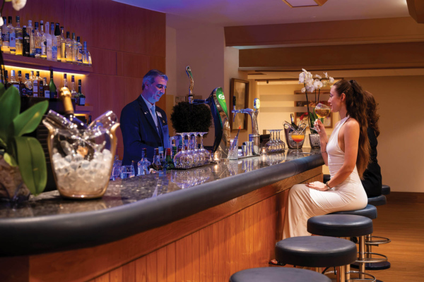 49 NEW ASIMINA SUITES HOTEL LOUNGE BAR